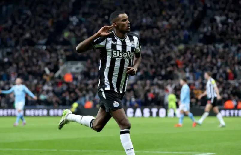 超第二前锋, 克有所竞争, df