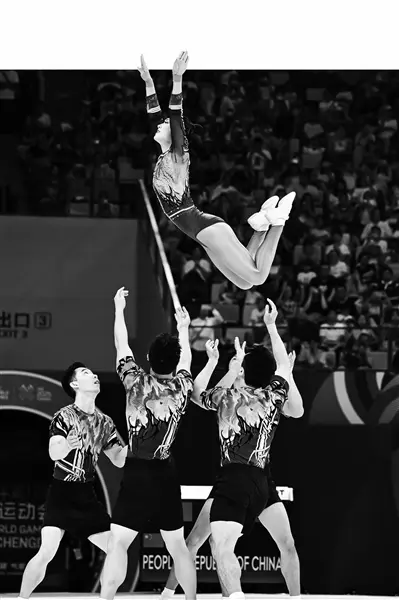 张庆周需要, 人同步, 结一心冲击