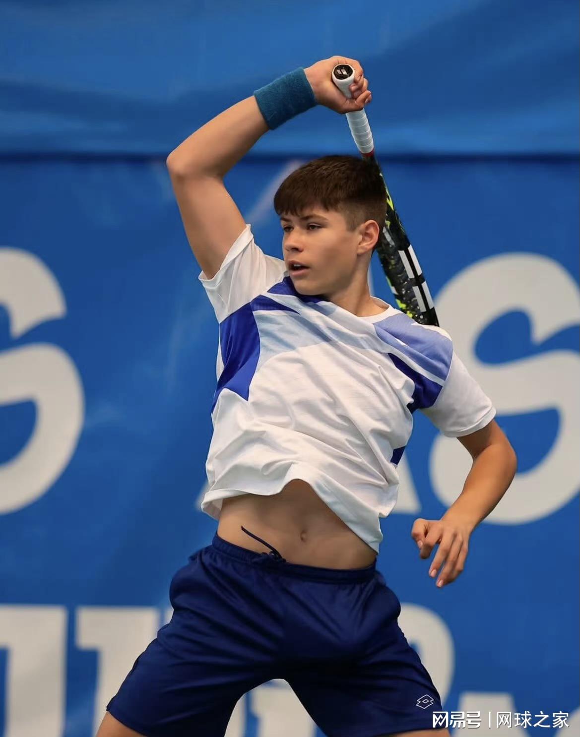 他的哥哥卡 他的哥哥卡