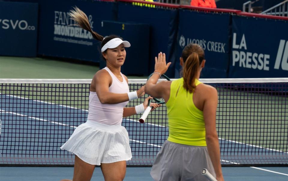 om, 主攻双打, 中国金花郭