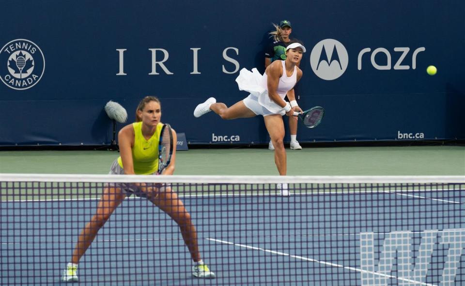 劳斯基, 年出生