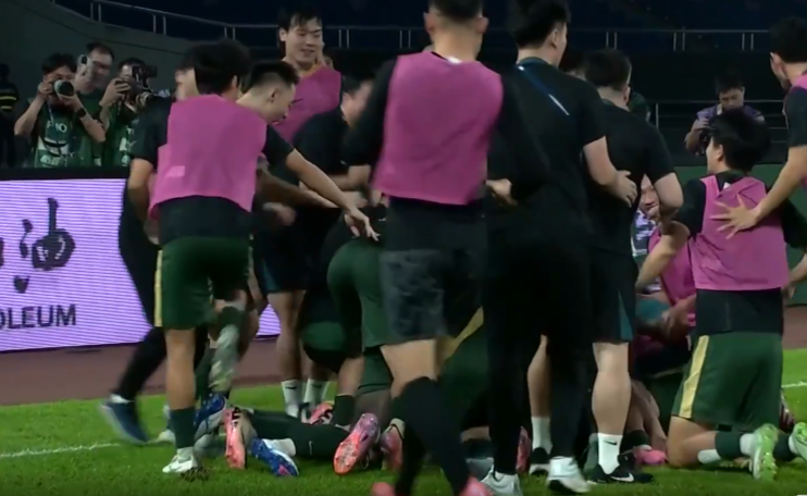 stron, 被浙江队补, 王座交替了