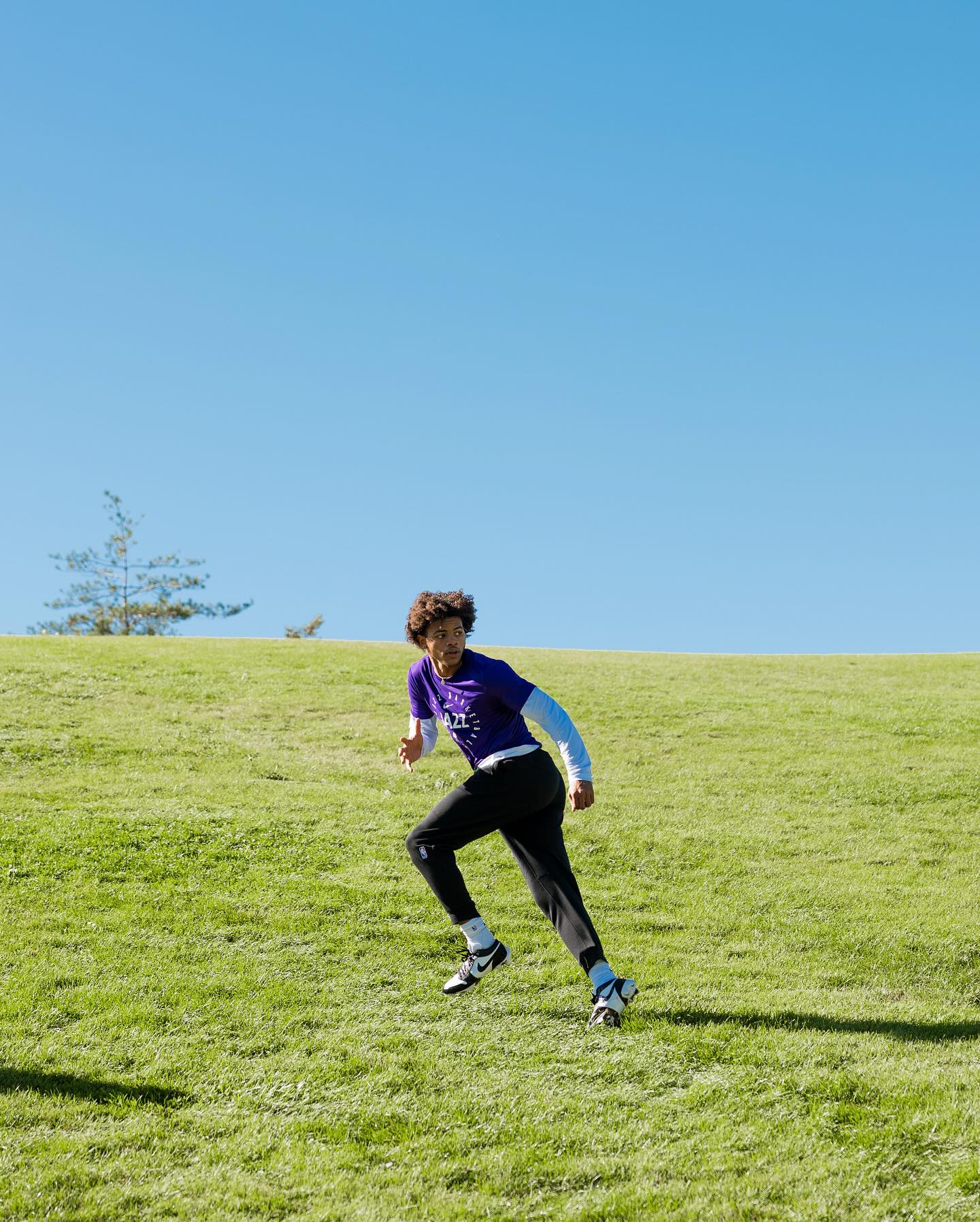 爵士官方, 爵士官方更, AA