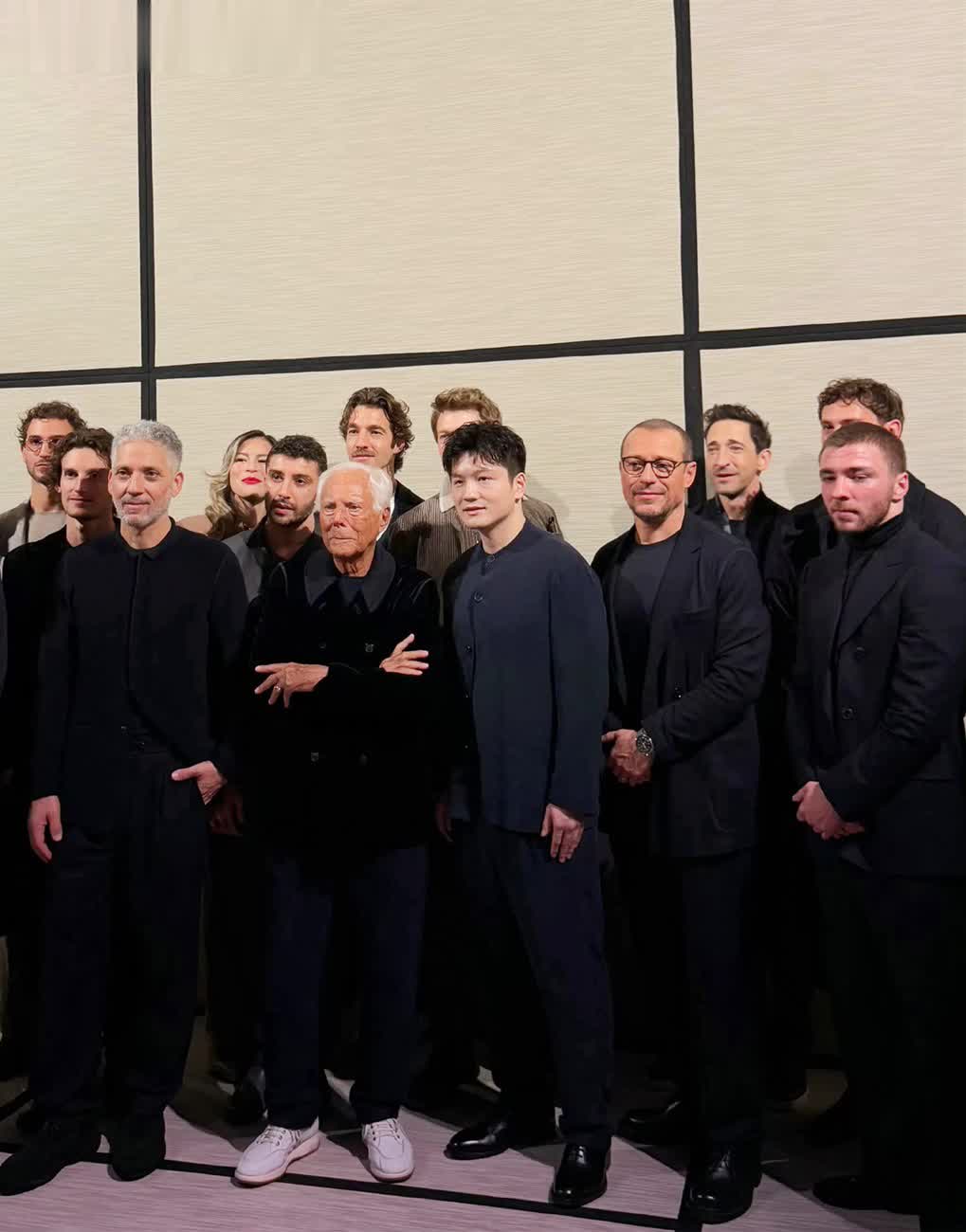 src, 今年, 难怪引得无